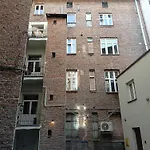 Dwupoziomowy Dom Na Patio Kosciuszki Self-check-in Apartment