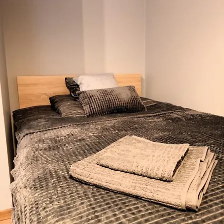 Dwupoziomowy Dom Na Patio Kosciuszki Self-check-in Apartment Katowice