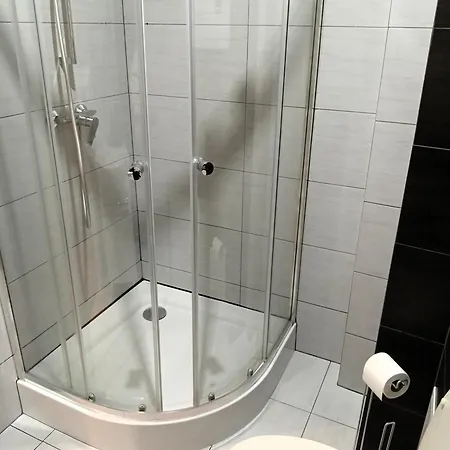 Dwupoziomowy Dom Na Patio Kosciuszki Self-check-in Apartment Katowice