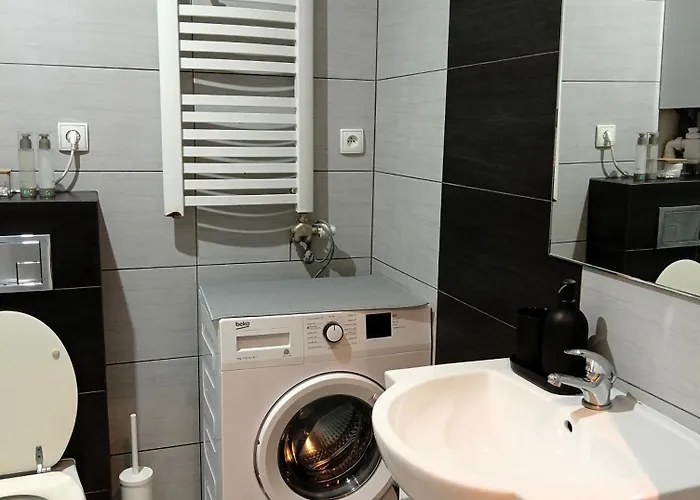 Dwupoziomowy Dom Na Patio Kosciuszki Self-check-in Катовице